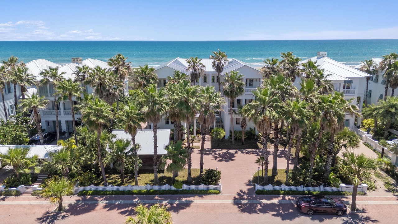 Photo of Outdoor in The Shores