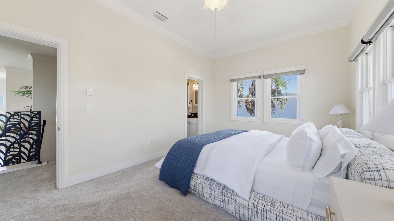 Photo of Bedroom in The Shores