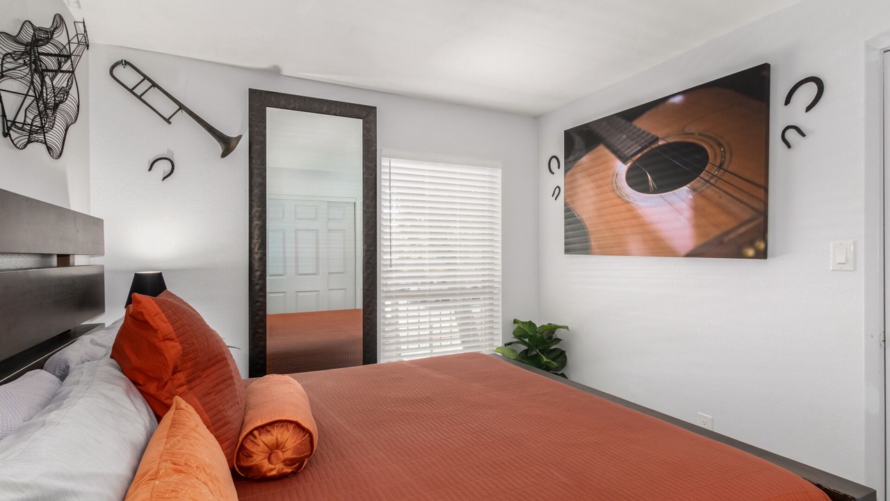 Photo of Bedroom in Desert Shores