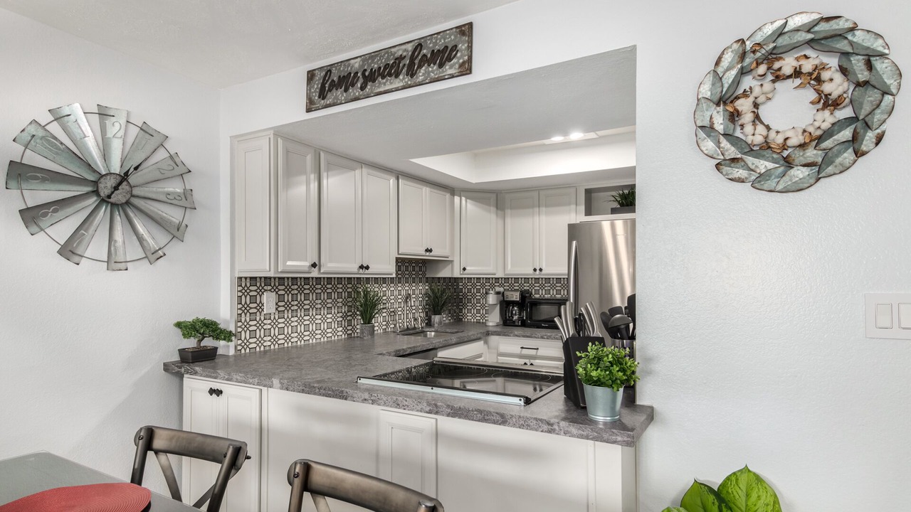 Photo of Kitchen in Desert Shores