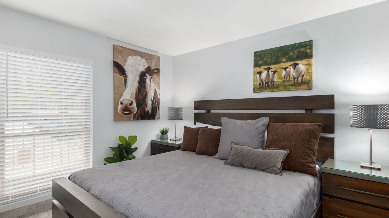 Photo of Bedroom in Desert Shores