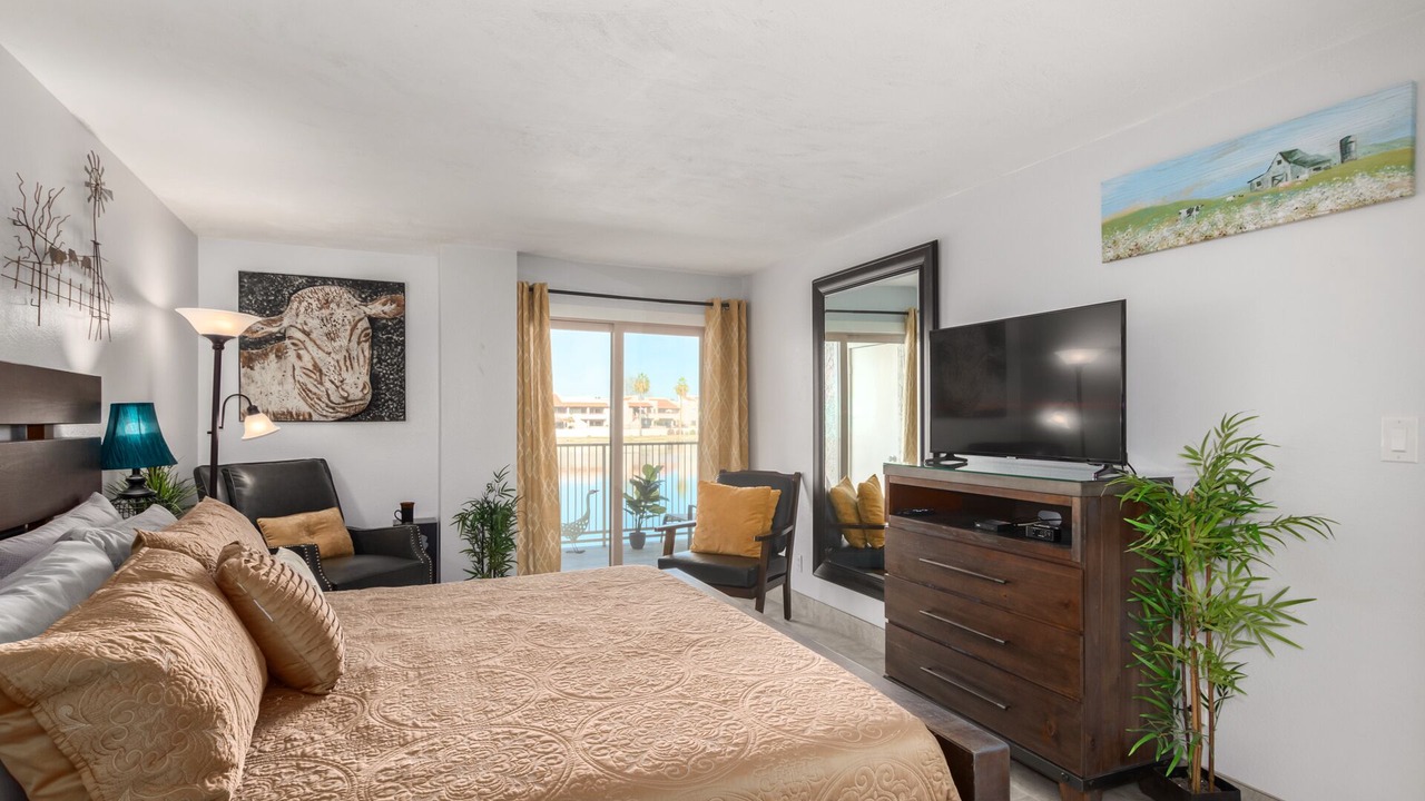 Photo of Bedroom in Desert Shores