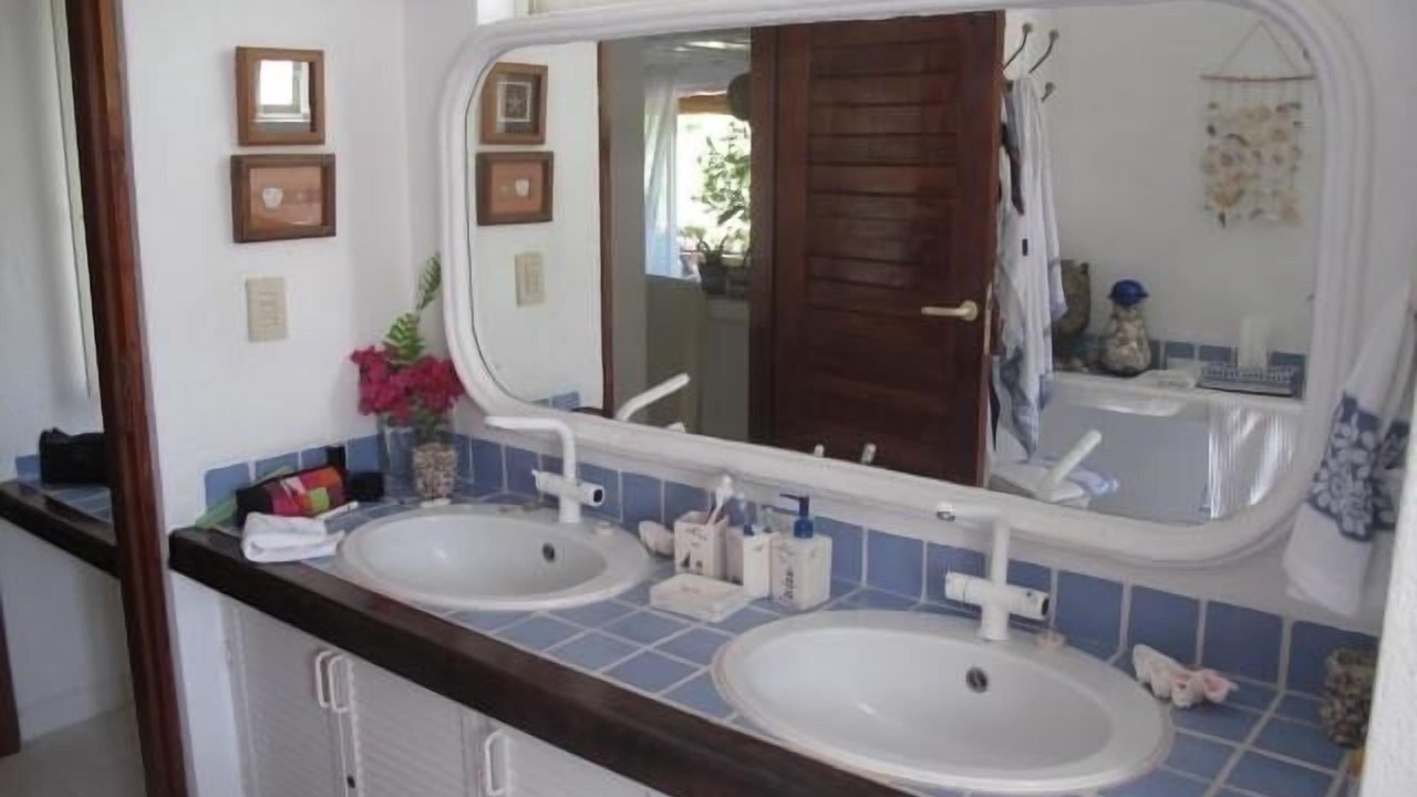 Photo of Bathroom in Zihuatanejo