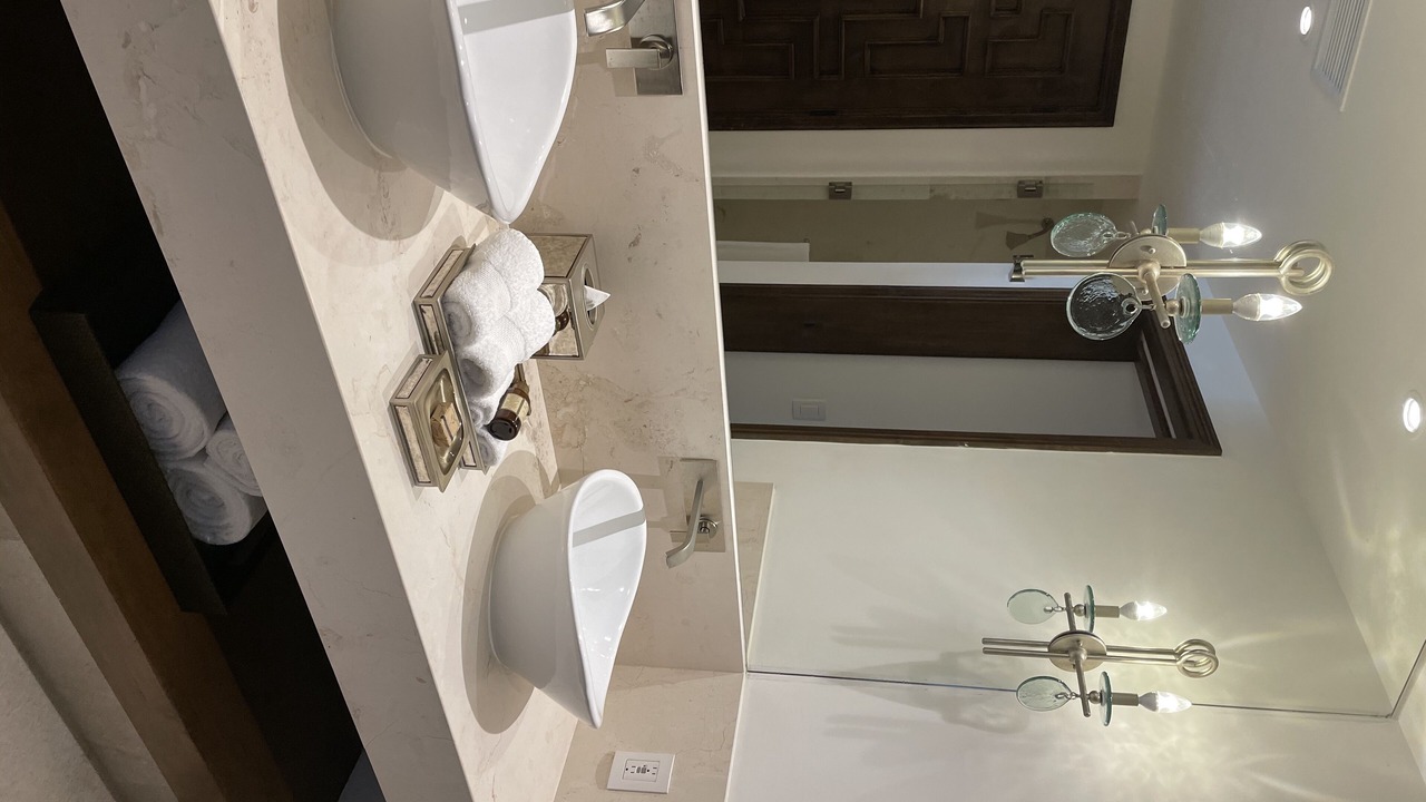 Photo of Bathroom in Marina