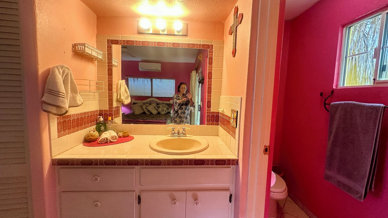 Photo of Bathroom in Buenavista