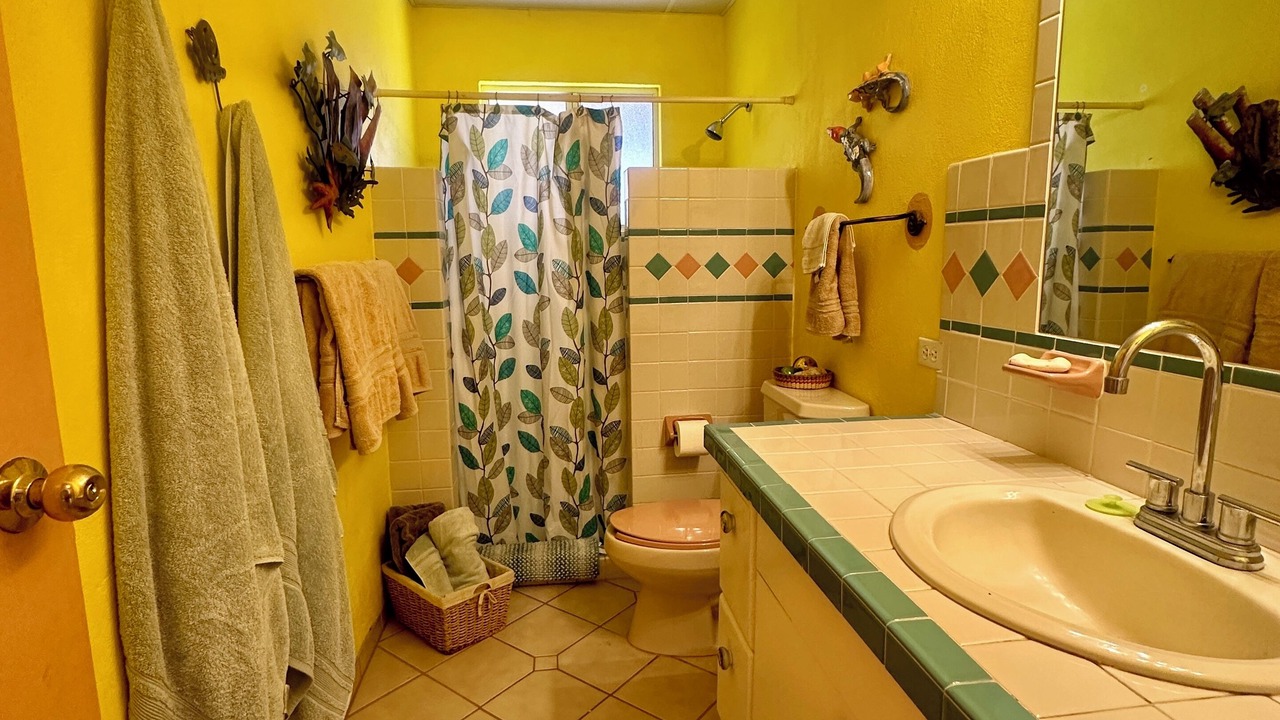 Photo of Bathroom in Buenavista