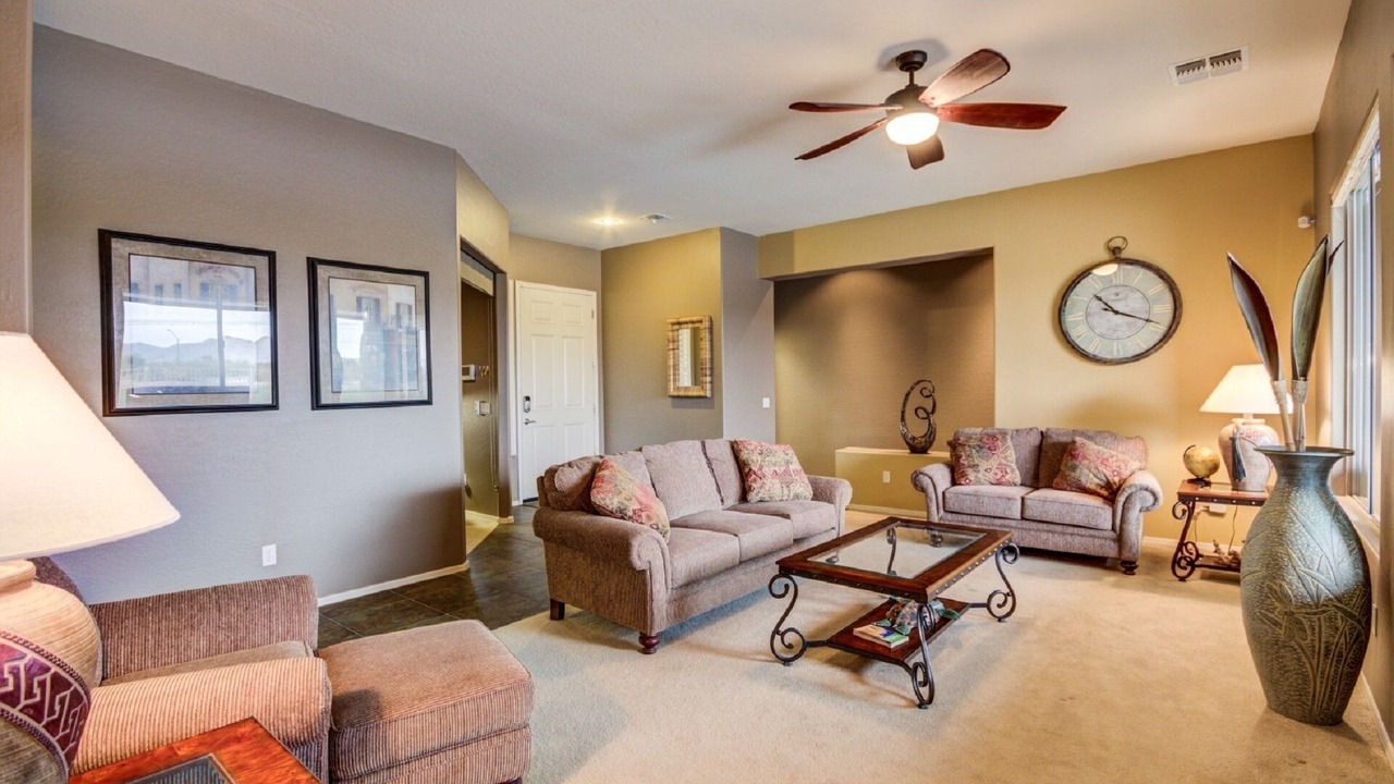 Photo of Livingroom in Estrella Mountain Ranch