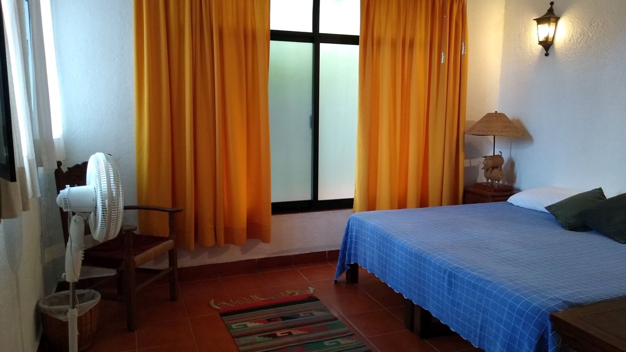 Photo of Bedroom in Zihuatanejo
