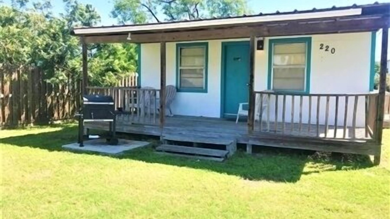 Photo of Patio Balcony in Port Mansfield