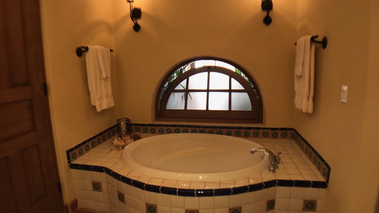 Photo of Bathroom in Nopolo