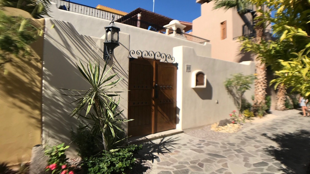 Photo of Outdoor in Nopolo