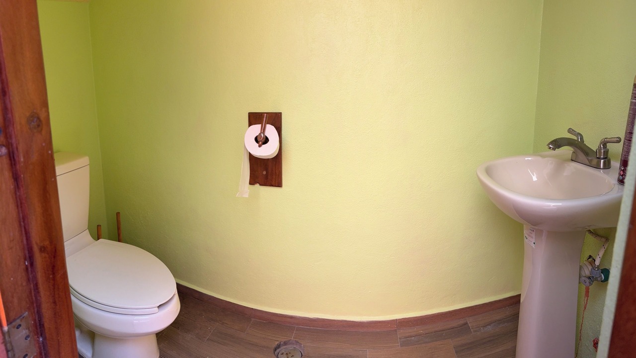 Photo of Bathroom in Saladita