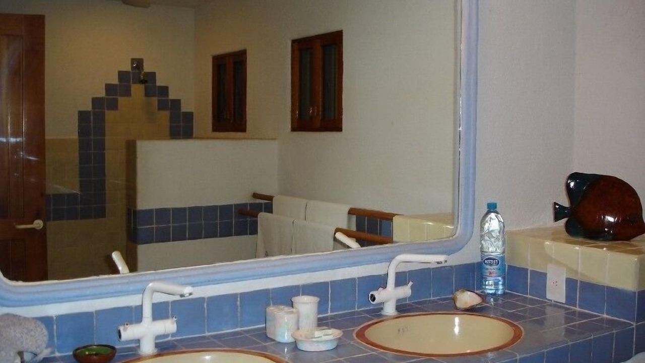 Photo of Bathroom in Zihuatanejo