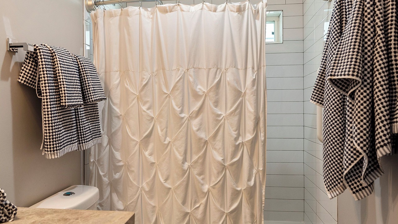 Photo of Bathroom in Scottsdale Country Acres