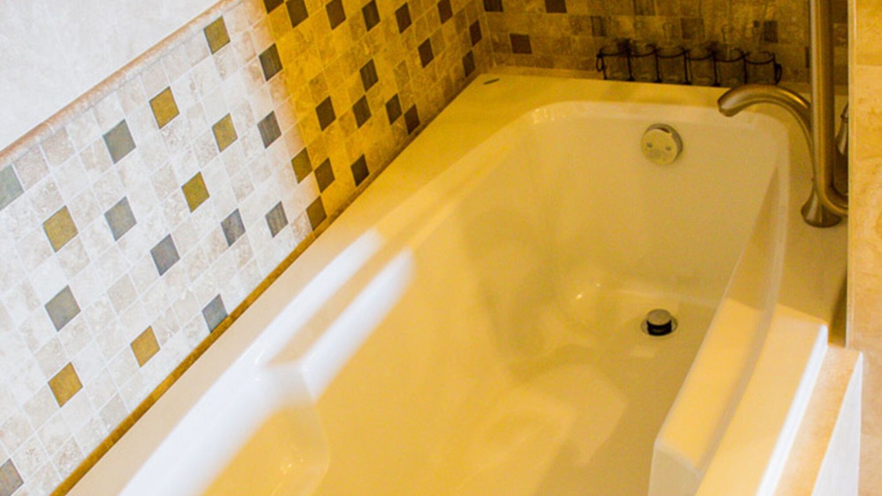 Photo of Bathroom in Marina