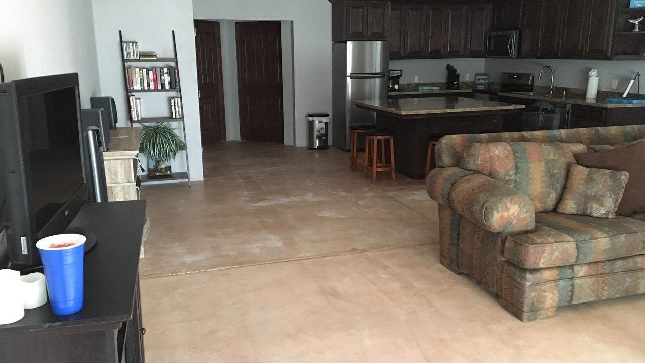 Photo of Livingroom in Cholla Bay