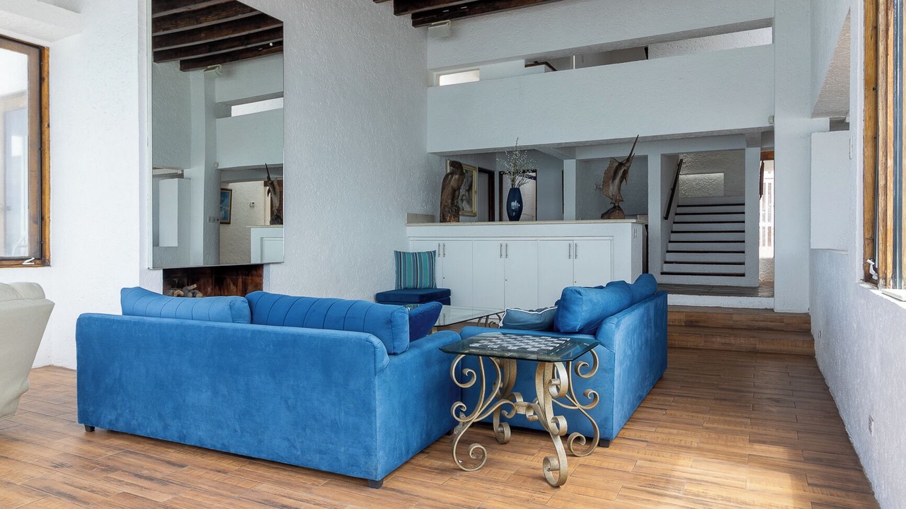 Photo of Livingroom in La Fonda
