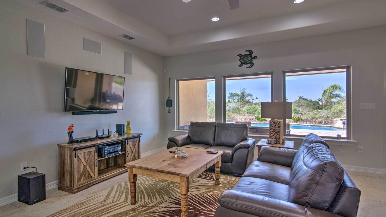 Photo of Livingroom in Laguna Vista