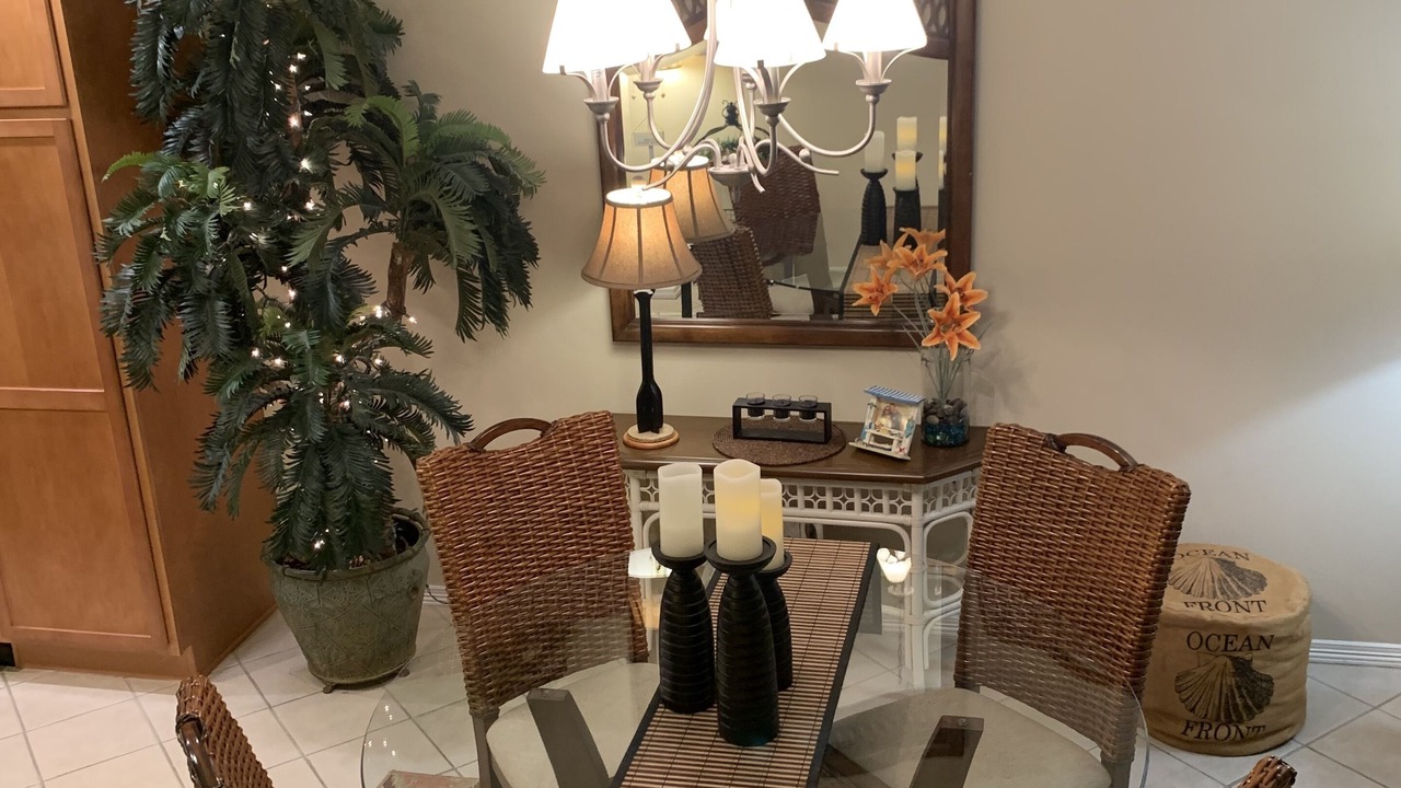 Photo of Livingroom in Laguna Vista