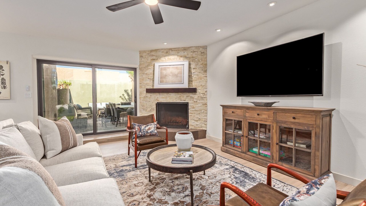 Photo of Livingroom in South Scottsdale
