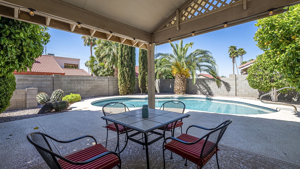 Photo of Outdoor in Spanish View