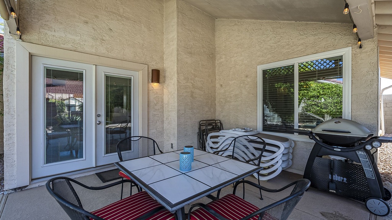 Photo of Outdoor in Spanish View