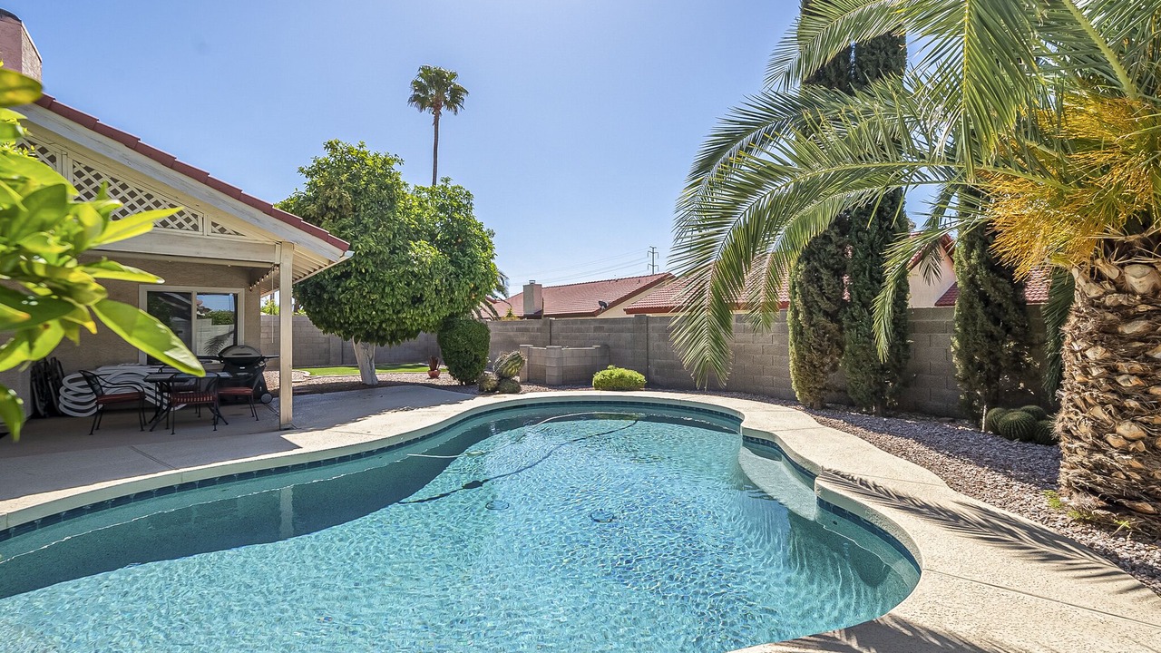 Photo of Outdoor in Spanish View