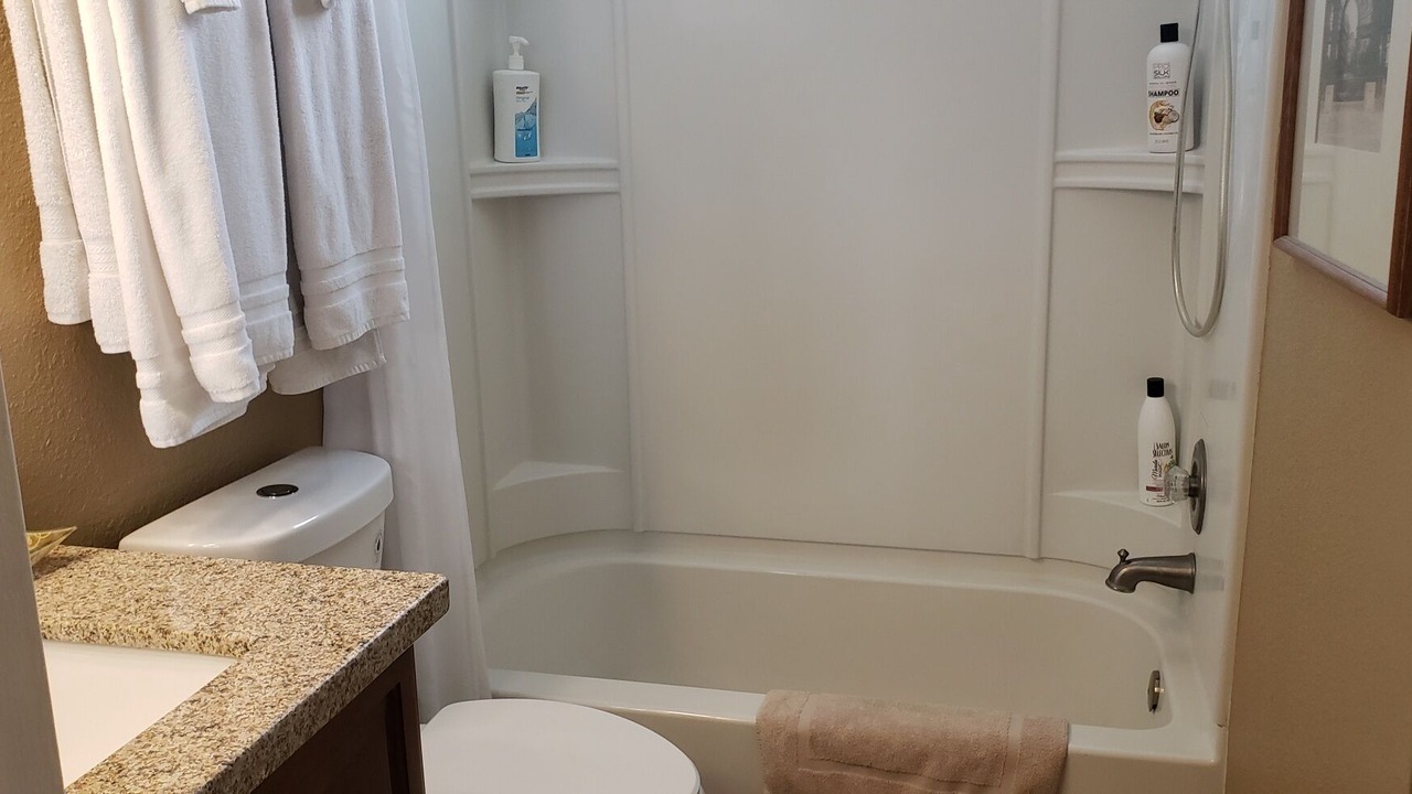 Photo of Bathroom in Encanto