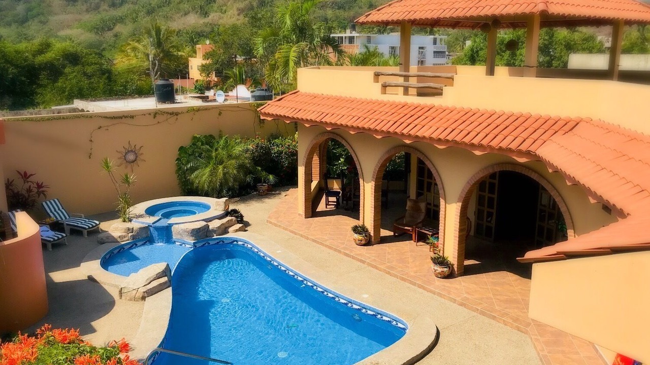 Photo of Others in Los Ayala