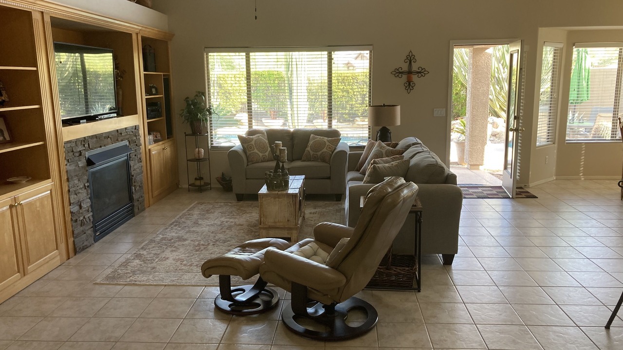 Photo of Livingroom in Estrella Mountain Ranch