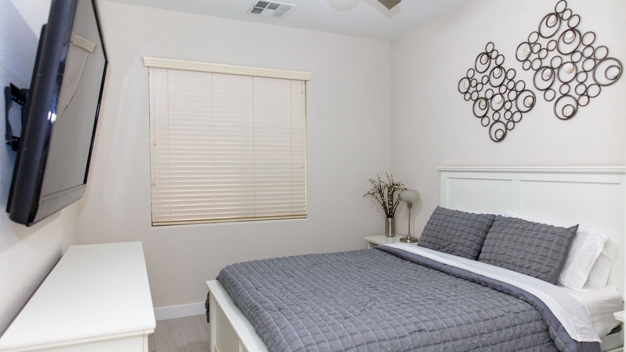Photo of Bedroom in Avondale