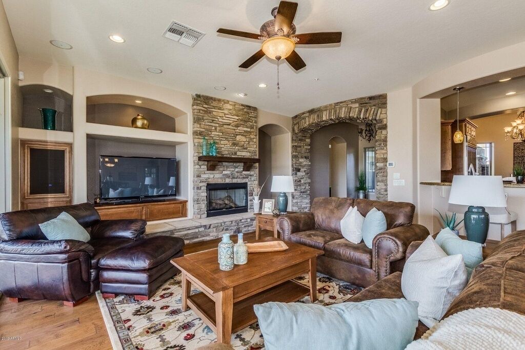 Photo of Livingroom in Estrella Mountain Ranch
