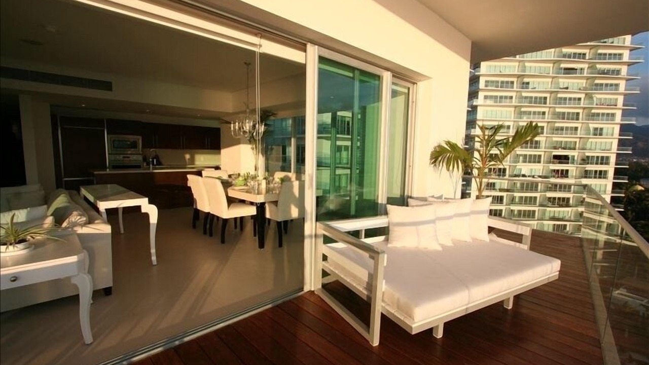 Photo of Patio Balcony in Isla Iguana