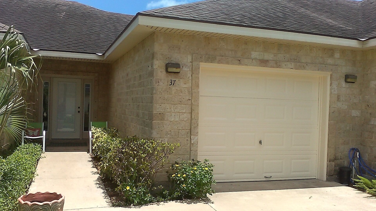 Photo of Others in Laguna Vista