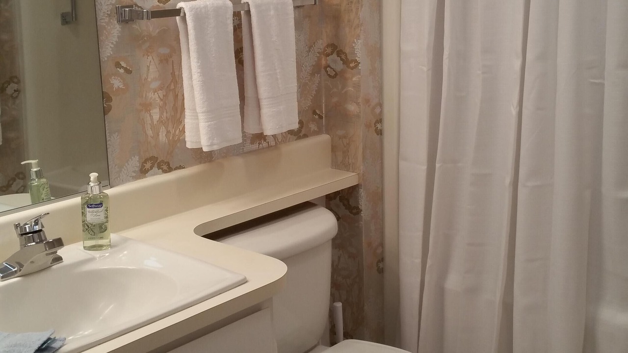 Photo of Bathroom in Sun City West