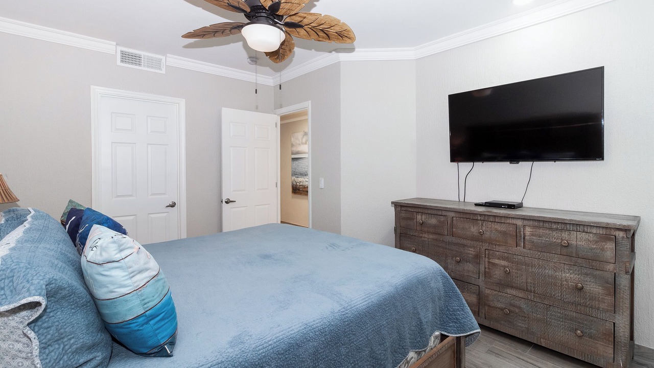 Photo of Bedroom in Sandy Beach