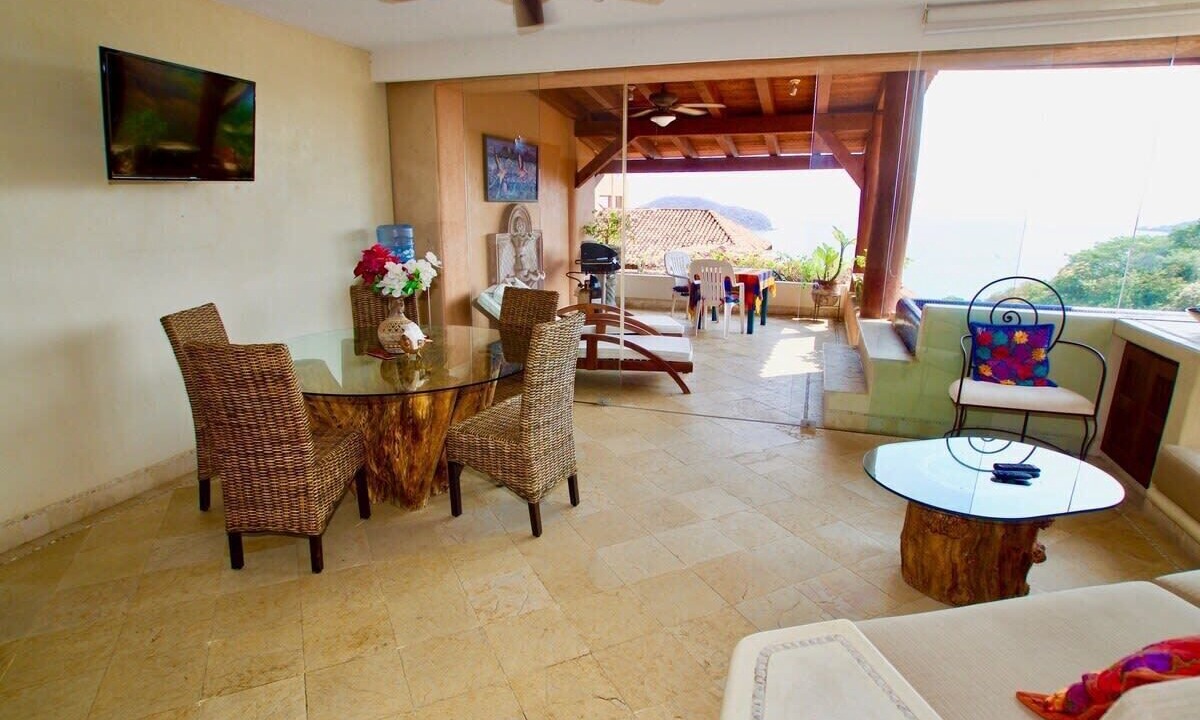 Photo of Livingroom in Zihuatanejo