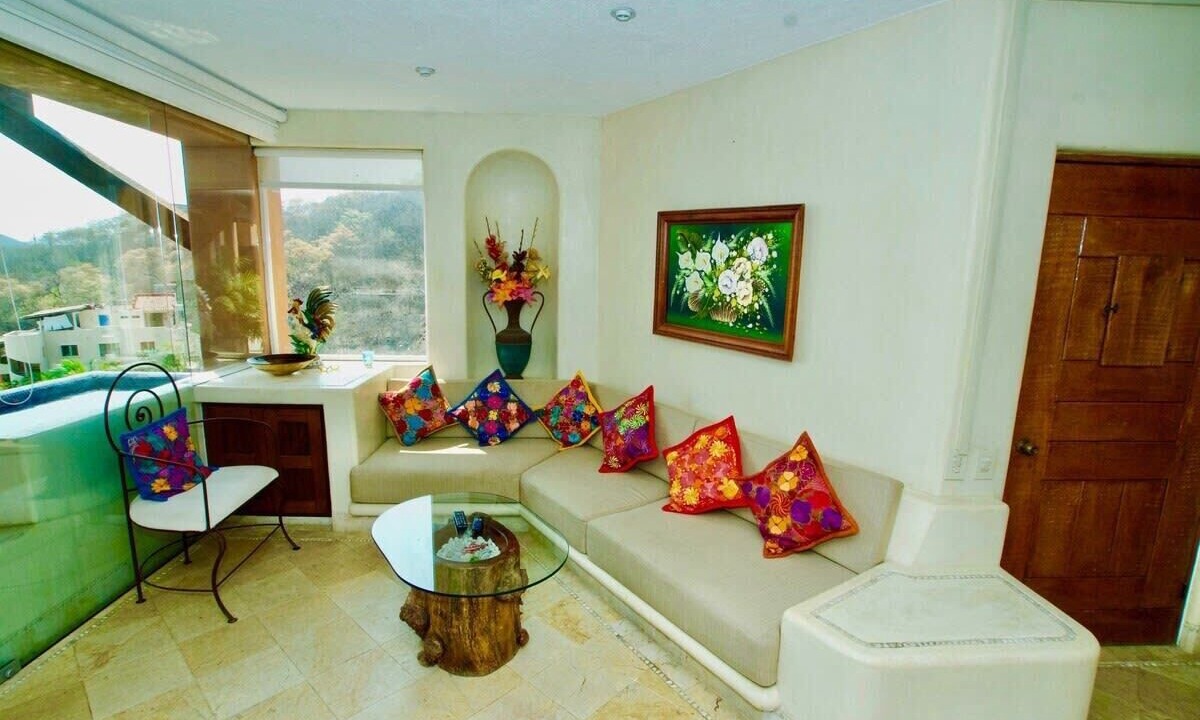 Photo of Livingroom in Zihuatanejo