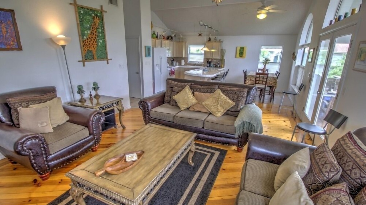 Photo of Livingroom in South Padre Island