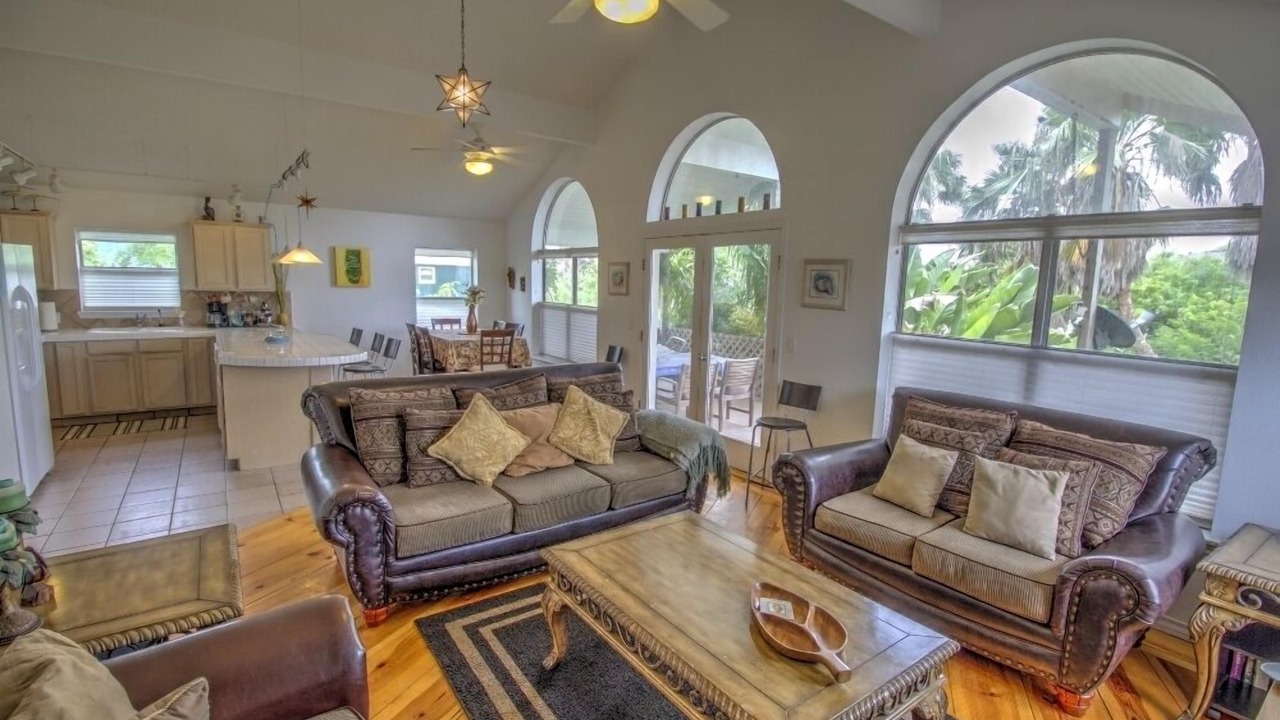 Photo of Livingroom in South Padre Island