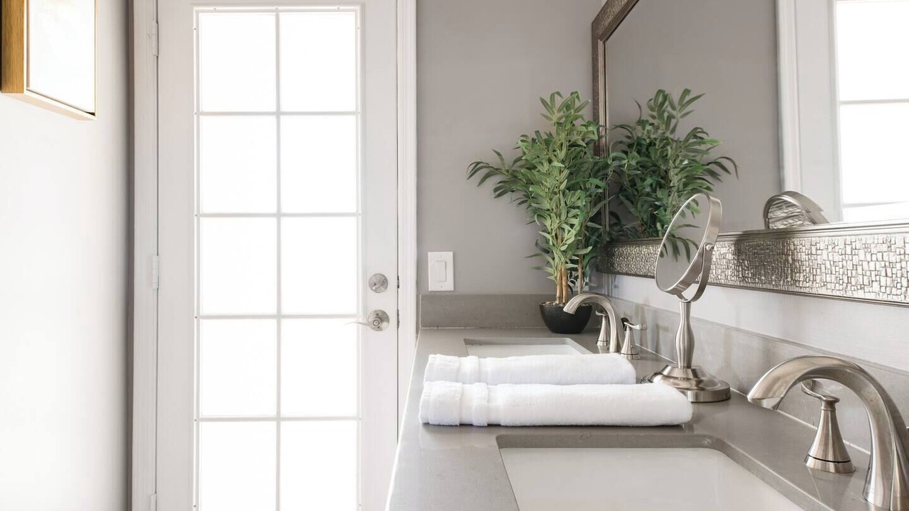 Photo of Bathroom in Eagle Hills