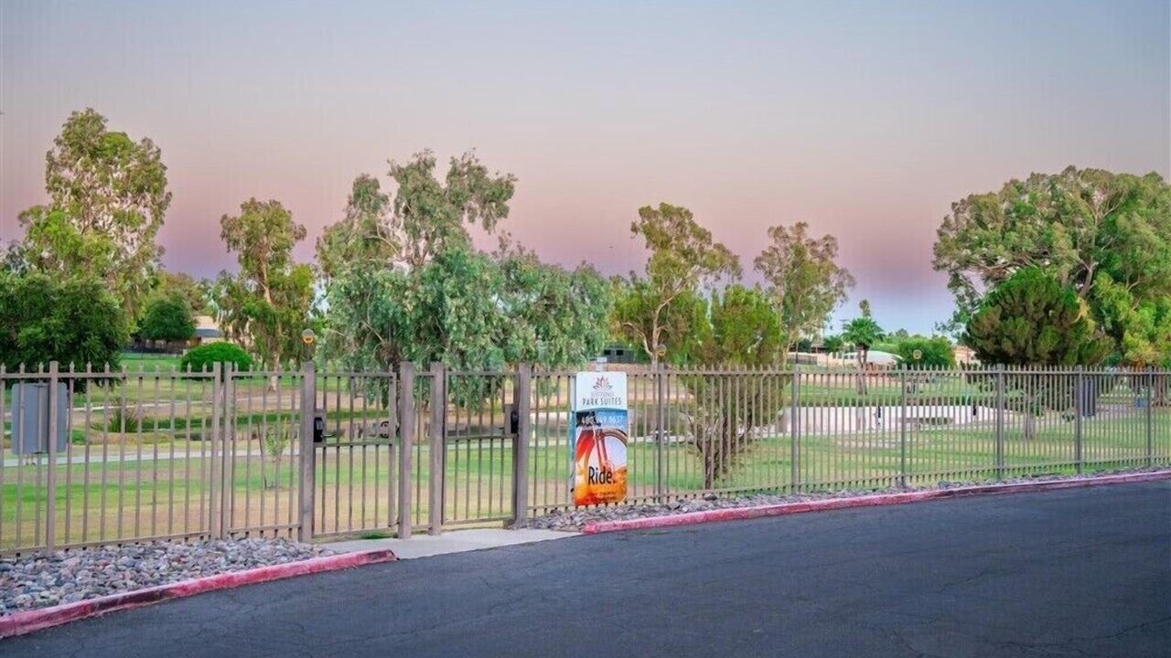 Photo of Outdoor in New Papago Parkway