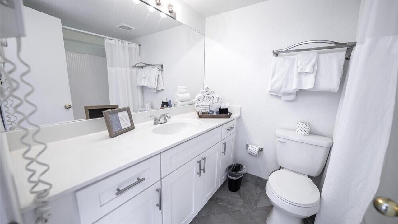 Photo of Bathroom in New Papago Parkway