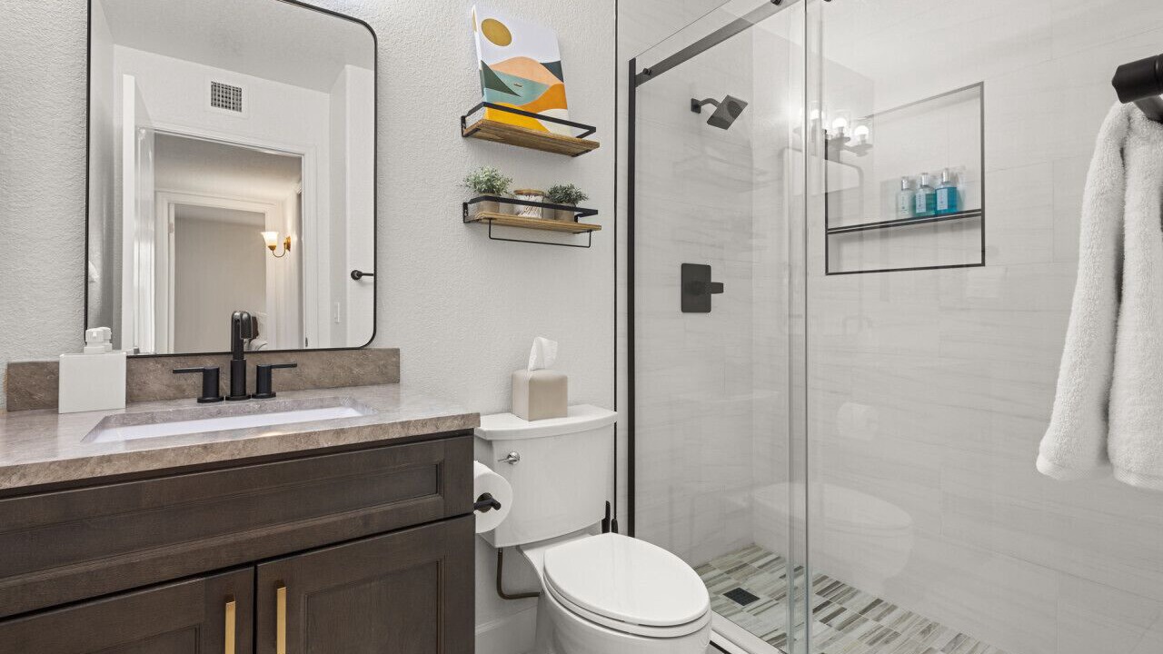 Photo of Bathroom in Arrowhead Lakes