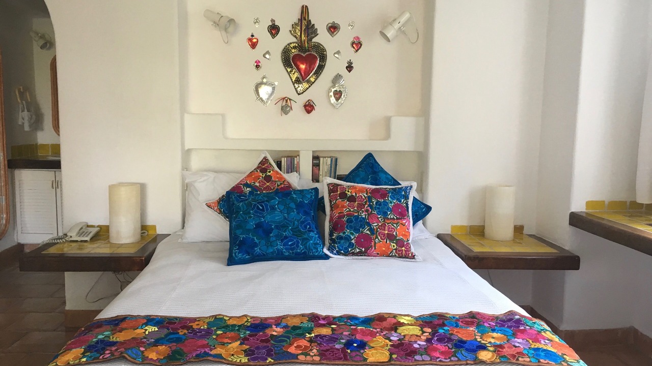 Photo of Bedroom in Zihuatanejo