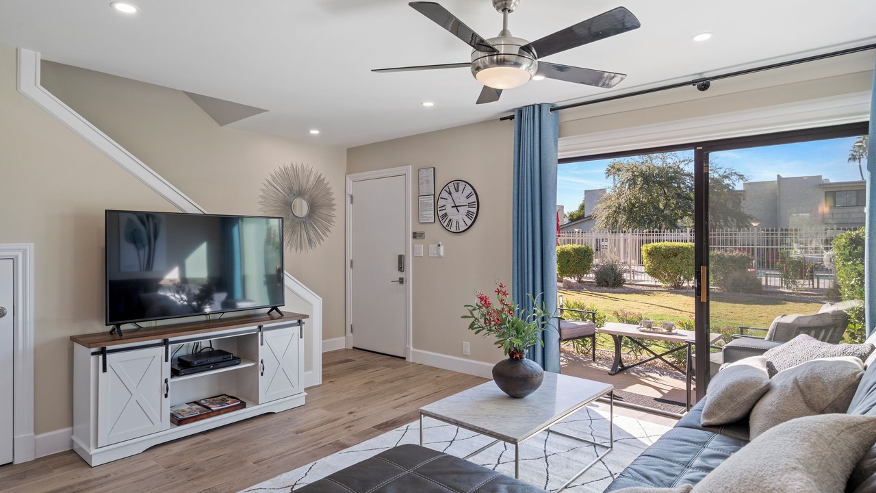 Photo of Livingroom in South Scottsdale