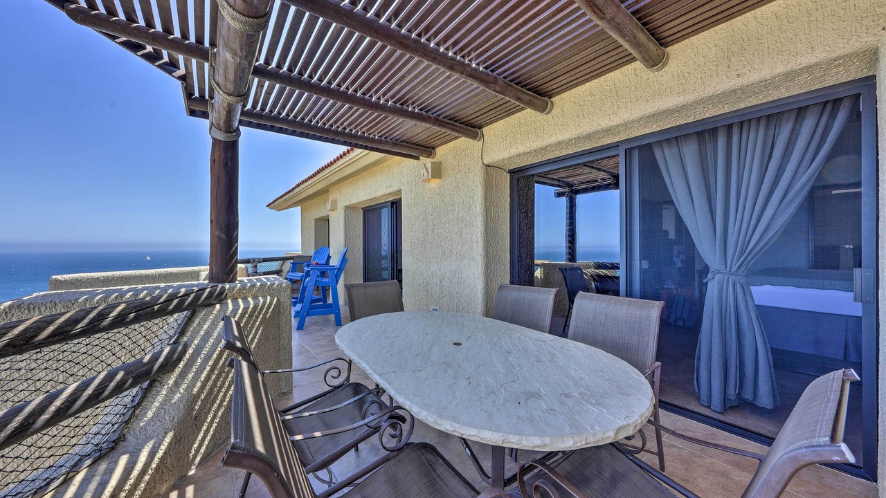 Photo of Patio Balcony in Cabo Bello