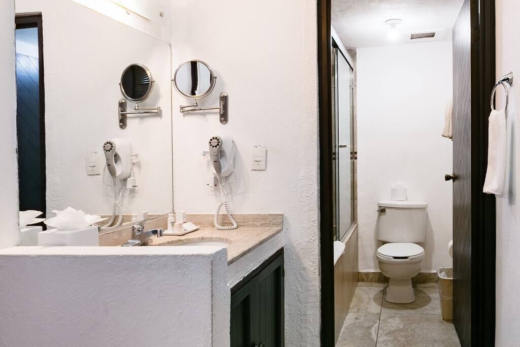 Photo of Bathroom in Cabo Bello