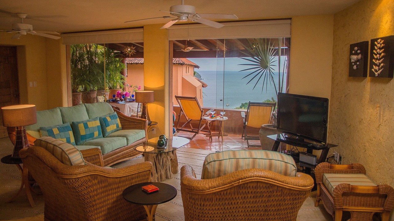 Photo of Bedroom in Zihuatanejo