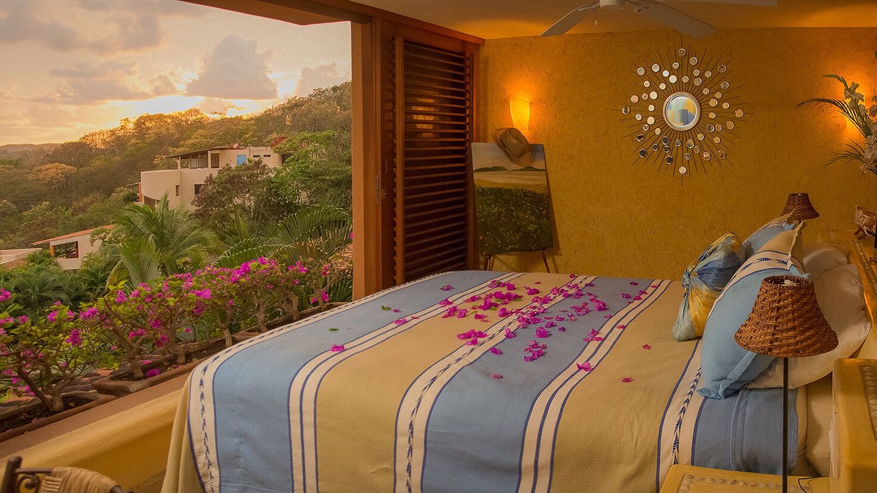 Photo of Bedroom in Zihuatanejo